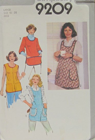 MISSES SET OF APRONS