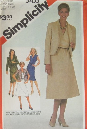 MISSES' PULLOVER DRESS AND LINED JACKET