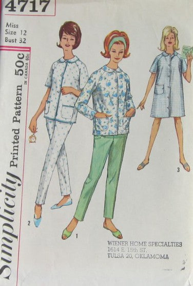 MISSES AND WOMENS PAJAMAS AND SLEEPCOAT