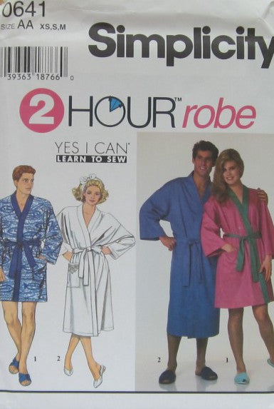 MISSES', MEN'S OR TEEN BOYS' KIMONO ROBE IN TWO LENGTH