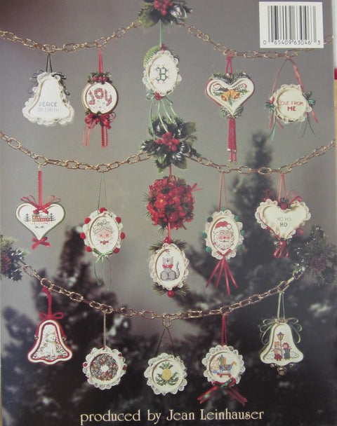 CHRISTMAS ORNAMENTS CROSS STITCH