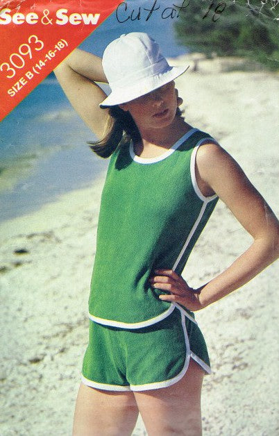 MISSES' TOP AND SHORTS (CUT)