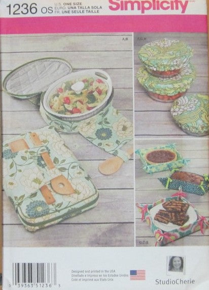 CASSEROLE CARRIERS FABRIC GIFTING BASKETS AND BOWL COVERS IN