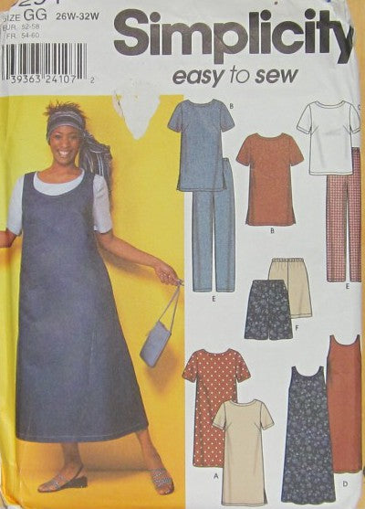WOMEN'S DRESS OR TUNIC, TOP, JUMPER AND PANTS OR SHORTS