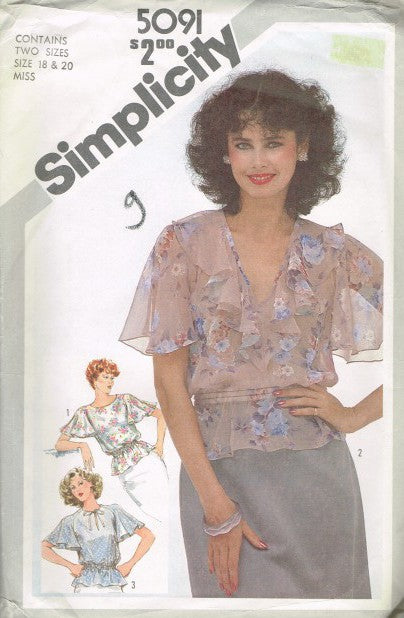 MISSES' PULLOVER TOPS