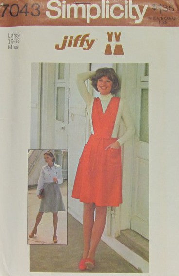 MISSES SKIRT OR JUMPER WITH DETACHABLE BIB