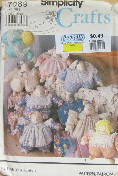 FAT ANIMALS OR DOLL AND CLOTHES  [ CUT ]