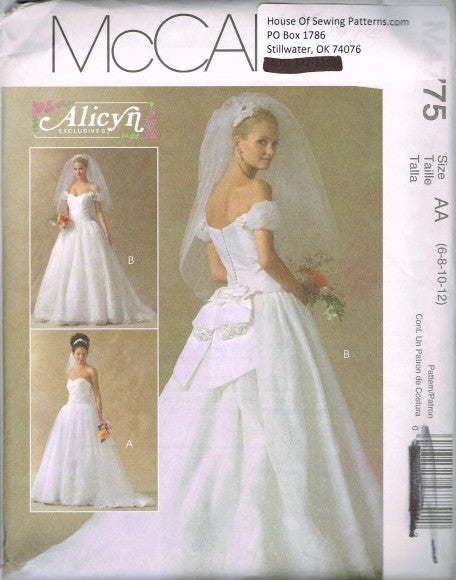 MISSES'/MISS PETITE LINED BRIDAL GOWNS