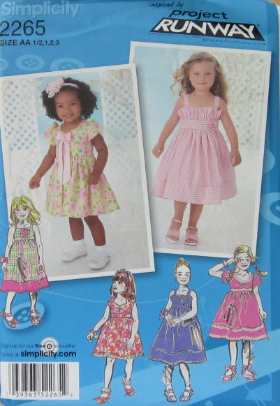TODDLERS AND CHILD DRESS IN TWO LENGTHS WITH BODICE VARIATIONS
