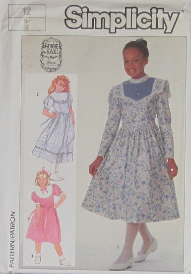 GIRLS' DRESSES IN TWO LENGTHS