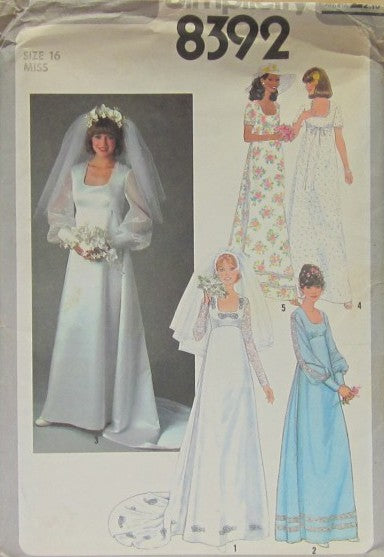 MISSES BRIDAL OR BRIDESMAIDS DRESS