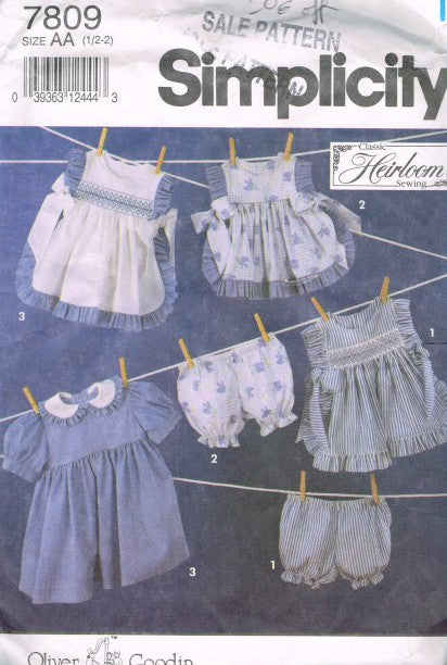 TODDLERS' DRESS, PINAFORE IN TWO LENGTHS AND PANTIES
