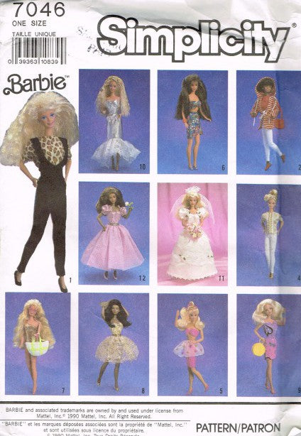 CLOTHES BARBIE DOLL