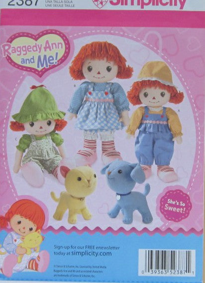 DOLL CLOTHES AND DOG AND CAT