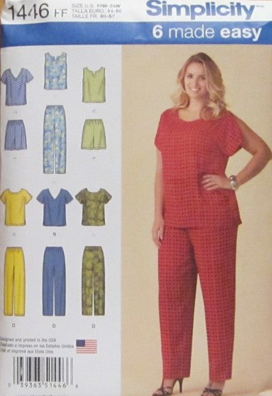 WOMENS TOP AND PANTS OR SHORTS