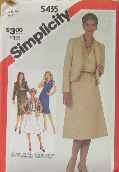 MISSES' PULLOVER DRESS AND LINED JACKET