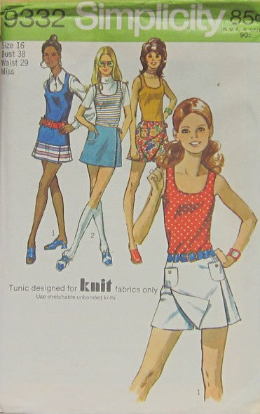 YOUNG JUNIOR/TEENS AND MISSES SCOOTER SKIRT AND TUNIC