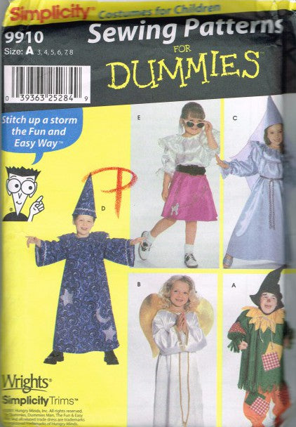 CHILD'S COSTUME
