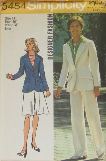 MISSES' AND WOMEN'S JACKET, SKIRT AND PANTS